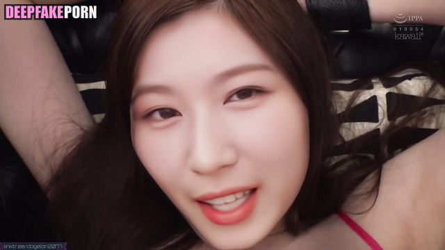 Awesome juicy squirt on your face / トゥワイス ディープフェイクビデオ Sana face swap [PREMIUM]