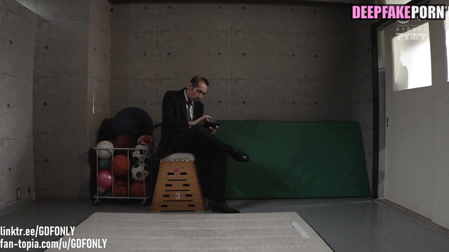 Awesome pleasure by her foots / トゥワイス ディープフェイクビデオ fake Tzuyu [PREMIUM]