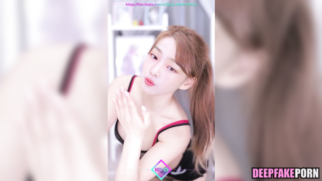 Brunette dancing so sexy for her followers / ニュージーンズ セックスシーン ai Minji [PREMIUM]