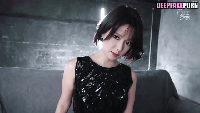 (초아 에이오에이) luxury lady Choa making magic footjob / real fake [PREMIUM]