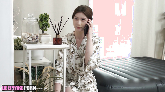 Fake Minju アイズワン セックスシーン made awesome massage by her all body