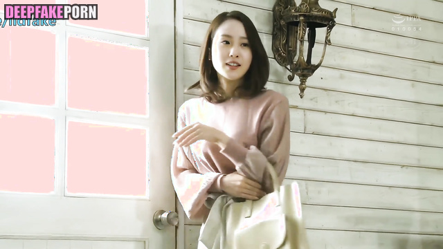 Chinese 中国人 star 刘诗诗 Liu ShiShi gets ready for passionate sex