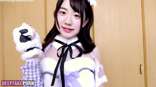 Look what hides under skirt of Japanese student deep learning program 深層学習プログラム