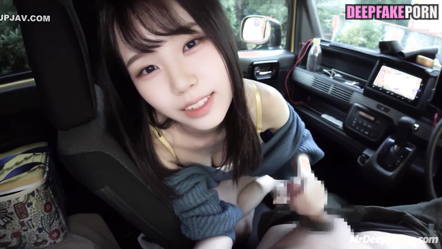 Young slut making handjob to truck driver (우정잉 섹스 장면), ai nanajam777