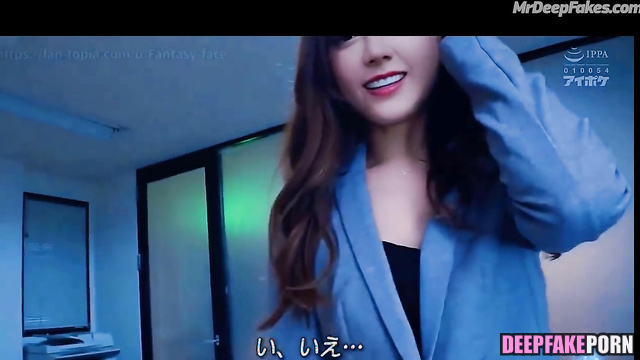 Hidden handjob under the office table with fake Dilireba 迪丽热巴 迪力木拉提 真假