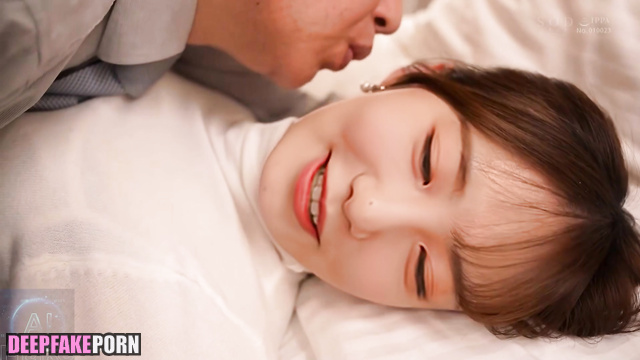 Korean star 신예은 Shin Ye-eun 한국어 gives him all that he could dream about