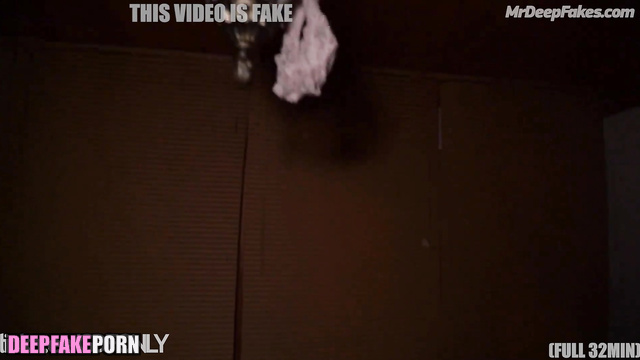 Stranger entered inside Mijoo without taking off her panties, ai 미주 러블리즈