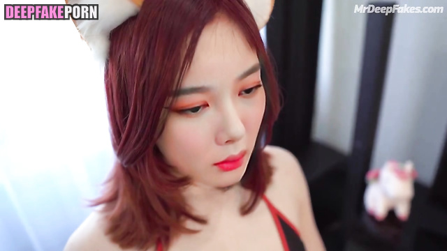 Uncensored porn - hot furry Kim Yoo-jung loves to fuck / 김유정 가짜 연예인 포르노