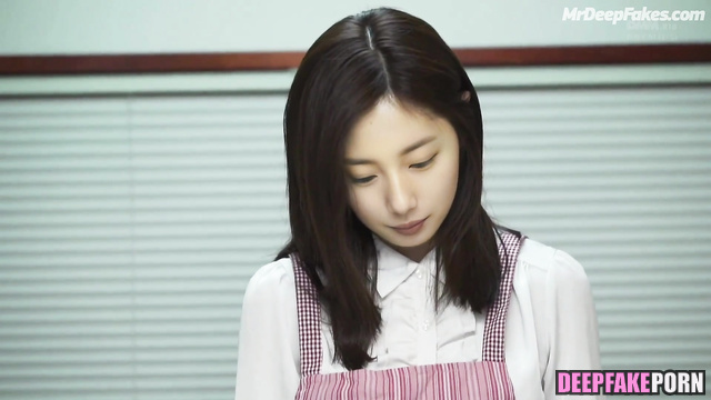 AI (Miss A) Suzy is fucked from behind = 수지 미쓰에이 가짜 포르노