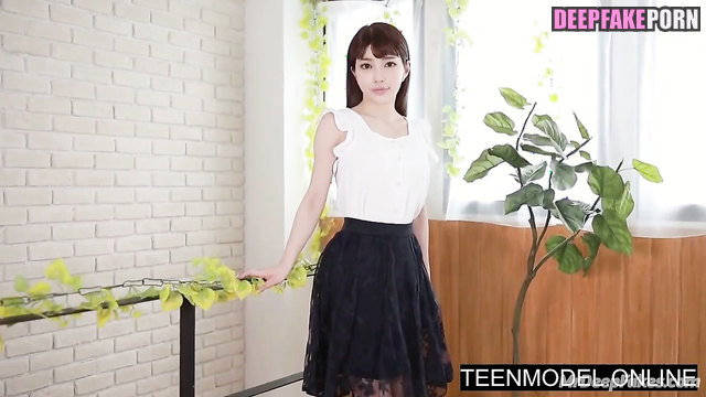 (楊穎 充满激情的性爱) she loves demonstrating her juicy boobs, Angelababy fakeapp