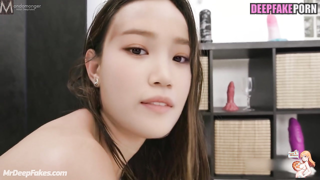 アイズワン 本物の偽物 slutty Chaewon and hard dp (by bbc) smart face change