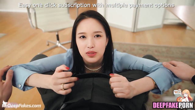 Secretary showing her play with dildo in the office, ai Mina トゥワイス 本物の偽物