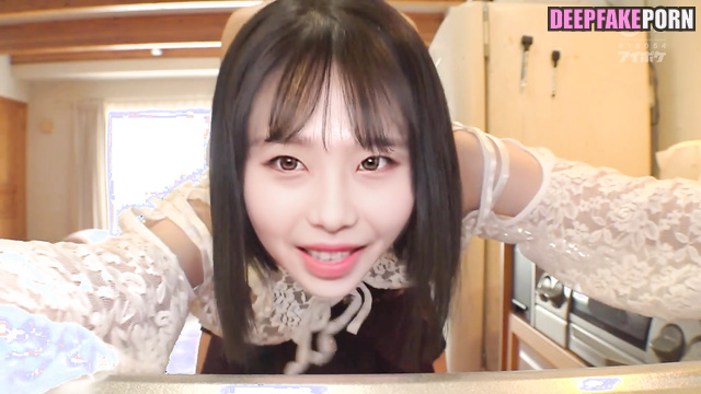 Beauty brunette is feeling playful today (츄 이달의 소녀) Chuu pov celeb sex [PREMIUM]