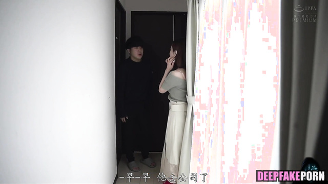 Yoona demonstrates her work with her deep throat 少女時代 SNSD アダルト adult