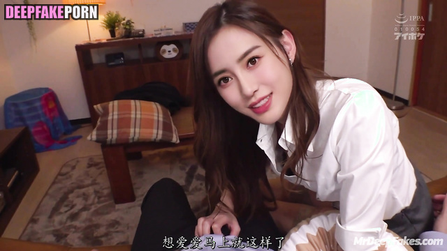 Angelababy 杨颖 kisses him gently with nice lips 智能换脸 smart face change