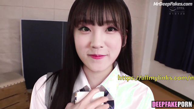 Fake schoolgirl Yuqi (송우기 딥페이크 영상) decided to please you with a blowjob