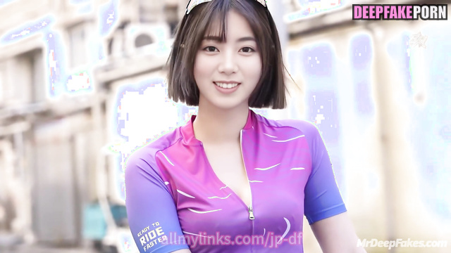 Elaiza Ikeda asks for dick to destroy her pussy 本物の偽物 real fake 池田 エライザ