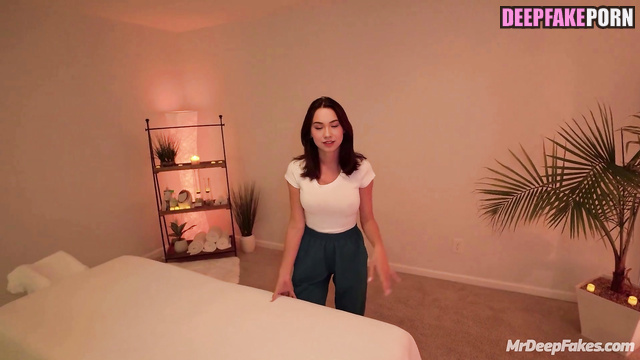 QuarterJade gave him massage and got really excited, real fake