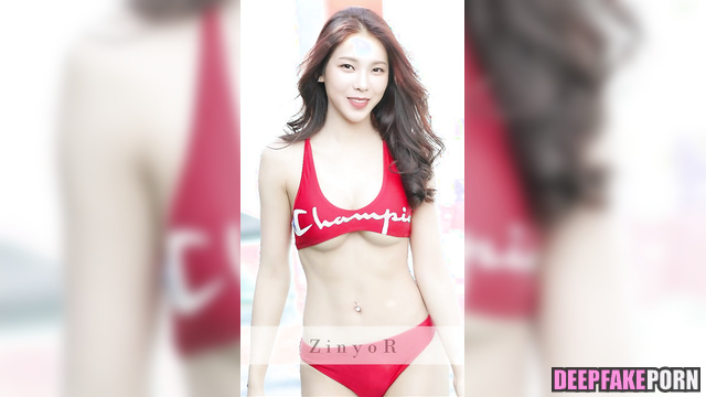 Bikini babe loves fuck in the pool (카리나 에스파) Karina in hot sex tapes