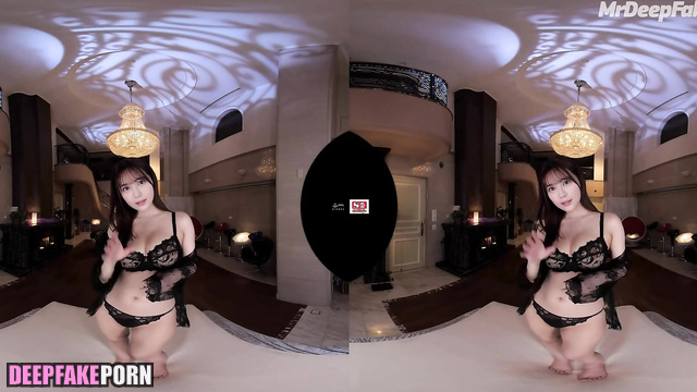 生田絵梨花 乃木坂46 fake Erika Ikuta wants to look awesome in this shiny dress