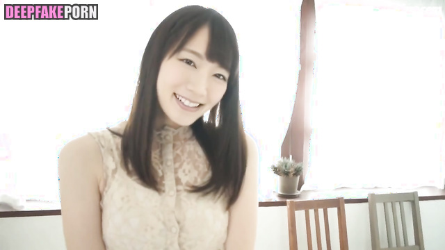 Nude ヌード 吉岡里帆 Riho Yoshioka looks much better than dressed