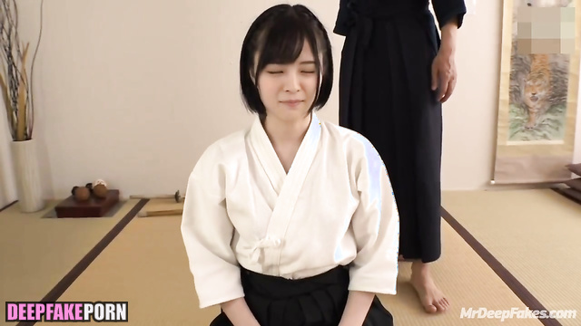 Mature man teaching her adult love / 広瀬すず 偽の有名人のポルノ Suzu Hirose face swap