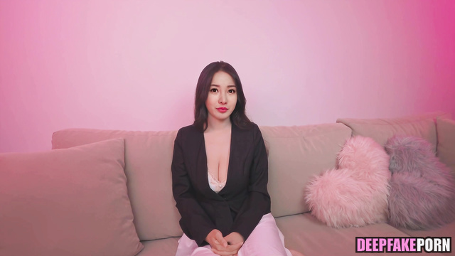 Pretty webcam model Liu Yan (柳岩 充满激情的性爱) relaxing so hot - face swap [PREMIUM]