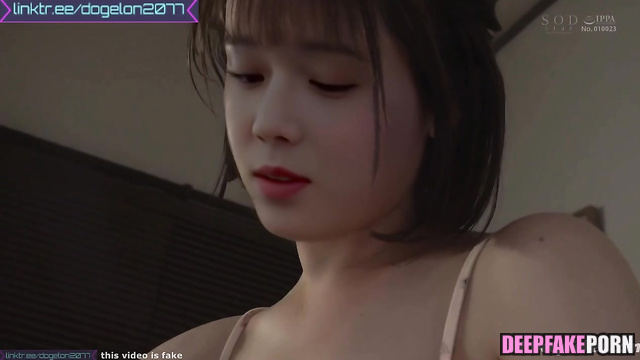 윈터 에스파 slutty Winter was fucked by old masseur / fake celebrity porn