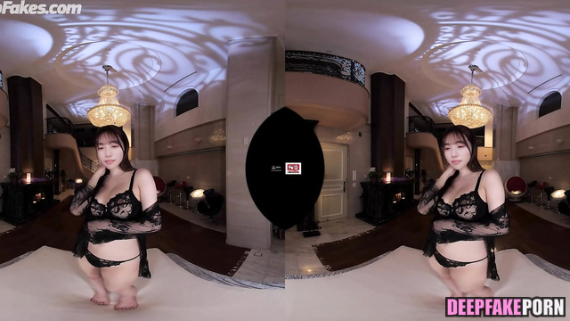 J-pop babe 河田陽菜 Kawata Hina knows what lingerie to pick Hinatazaka46