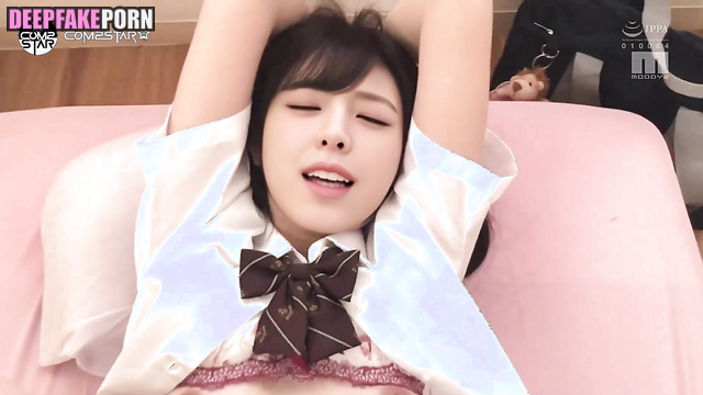 Cute schoolgirl got an unique sex experience, fake Yuna (유나 있지) [PREMIUM]