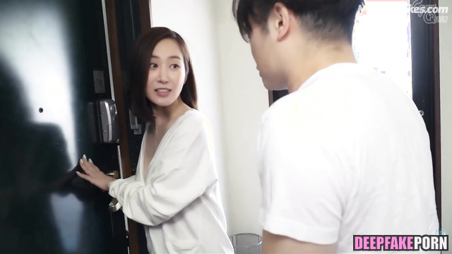 Boyfriend presented her cute sex toy / Yuri SNSD face swap 少女時代 ディープフェイク