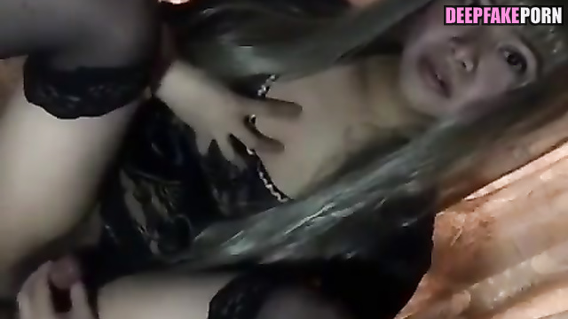 Trans jerking off in sexy stockings - Katie Leung (梁佩詩 充满激情的性爱) solo A.I.