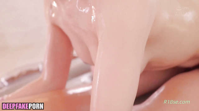 Lady in oil made you hot massage with her tits 林志玲 智能换脸 Lin Chi-ling A.I.