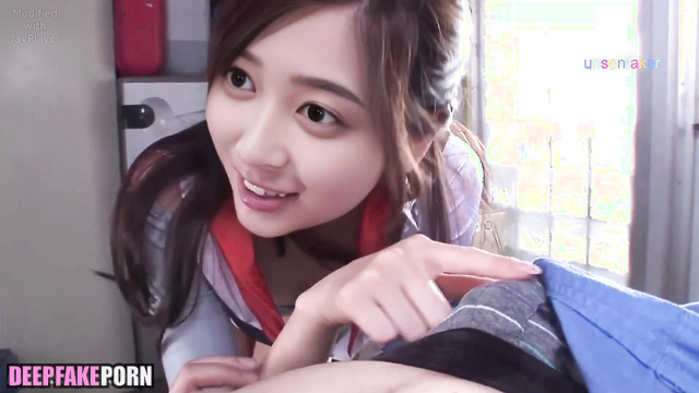 Inoue Nagi (井上和 乃木坂46) is going to make something dirty with you, fakeapp