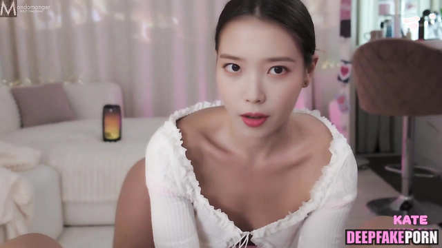 Naughty schoolgirl licking your body - IU 아이유 스마트한 얼굴 변화 celebrity sex [PREMIUM]