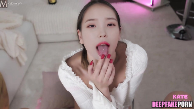 Naughty schoolgirl licking your body - IU 아이유 스마트한 얼굴 변화 celebrity sex [PREMIUM]