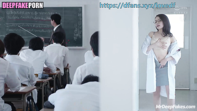 Deepfake 智能換臉 高圆圆 Gao Yuanyuan waited when the lecture will end to suck my cock