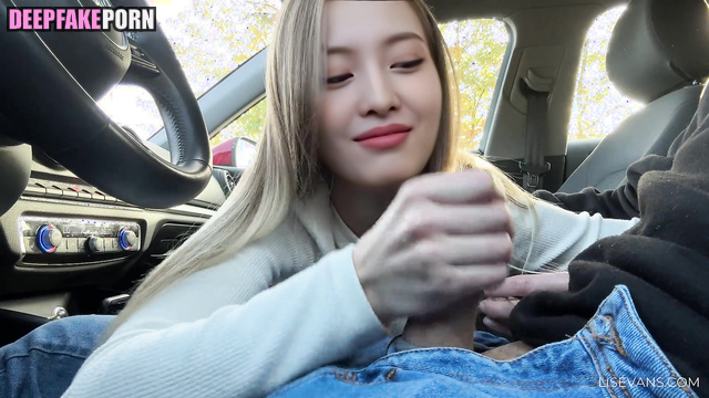 トゥワイス TWICE Momo called her taxi driver to treat him with blowjob 本物の偽物 real fake [PREMIUM]