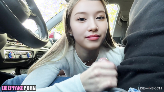 Cute blonde Sana トゥワイス インターネットの有名人 decided to make it in the car, A.I. [PREMIUM]
