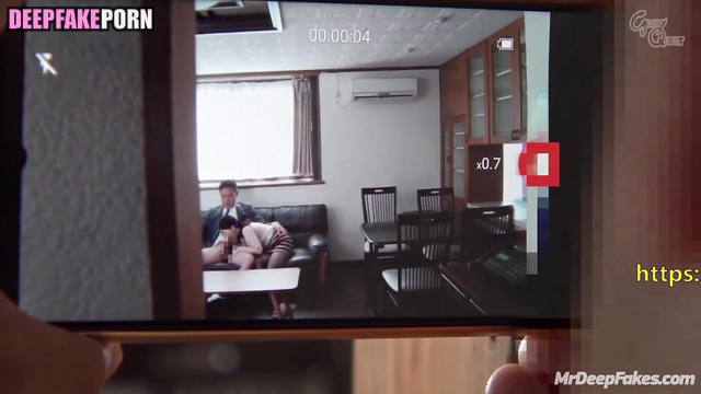 One naughty Liu Yifei versus two guys - see who wins in sex scene 性爱场面 [刘亦菲]