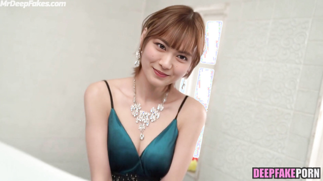 Japanese lady wants you in the bathroom / 深層学習プログラム 偽の有名人のポルノ