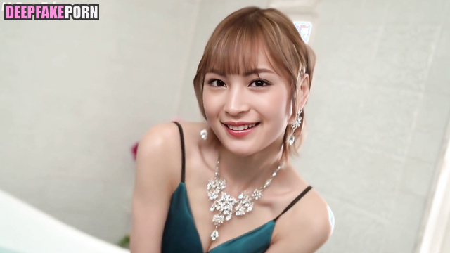 Japanese beauty showed her black stockings in the bathroom ディープフェイク ポルノ