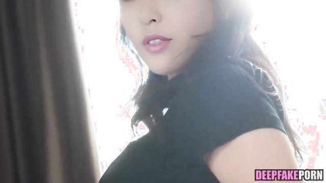 She promised him sex for cunni but deceived him 唐嫣 真假的 Tiffany Tang A.I.