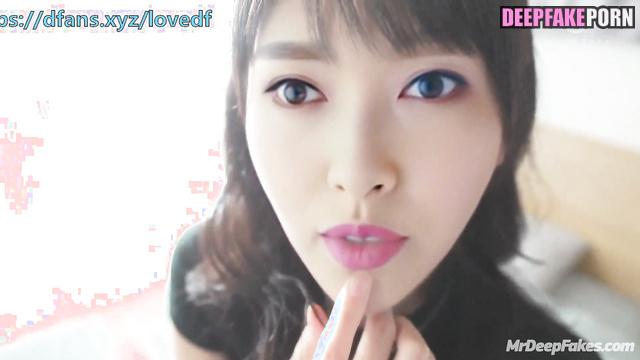 She promised him sex for cunni but deceived him 唐嫣 真假的 Tiffany Tang A.I.