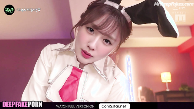 Sexy bunny touching your body - Miyeon (G)I-DLE face swap / 조미연 가짜 포르노
