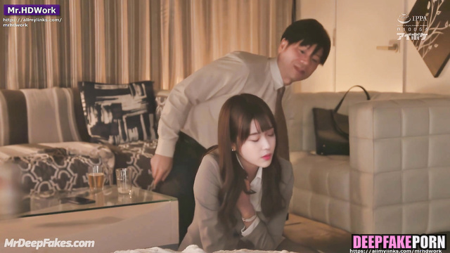 아이유 인터넷 연예인 IU pov celeb sex - cool fuck after office