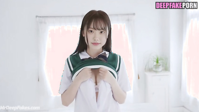 芦田愛菜 ディープフェイク エロ cute Mana Ashida stroking herself sexy, solo fakeapp