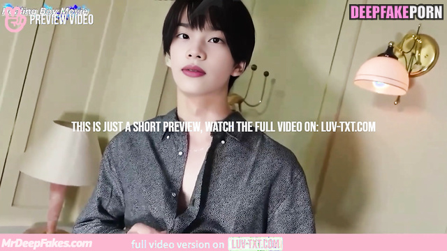 Handsome teen undressing for you right now / Shinyu (신유 투어스) real fake