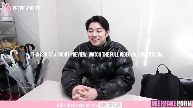 Boyfriend gave him cute bouquet, it was so unexpected 공유 딥페이크 Gong Yoo ai