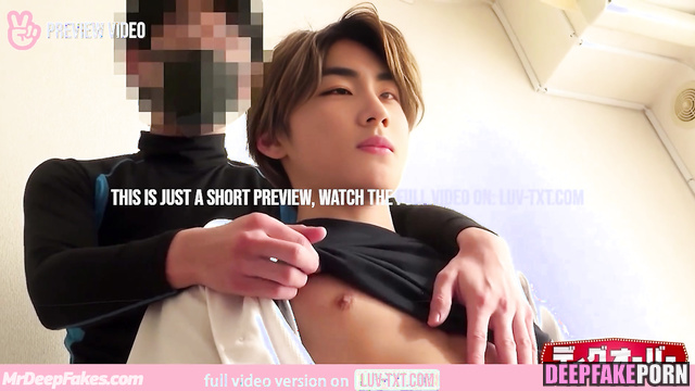 Lover tries to make Jungwon horny by touching his nipples, ai エンハイフン ポルノ